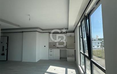 BULVARA CEPHE DENİZ MANZARALI SIFIR 1+1