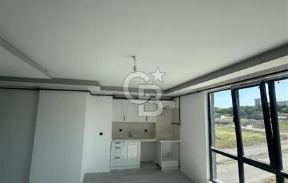 BULVARA CEPHE DENİZ MANZARALI SIFIR 1+1