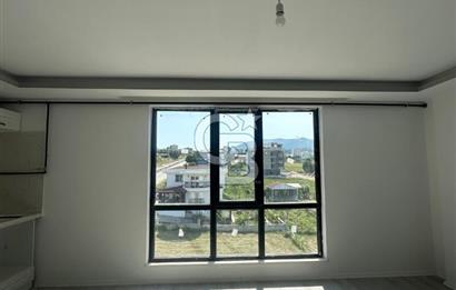 BULVARA CEPHE DENİZ MANZARALI SIFIR 1+1