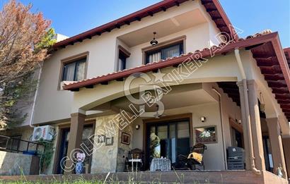 KUŞADASI SATILIK DENİZ MANZARALI 4+1 VİLLA