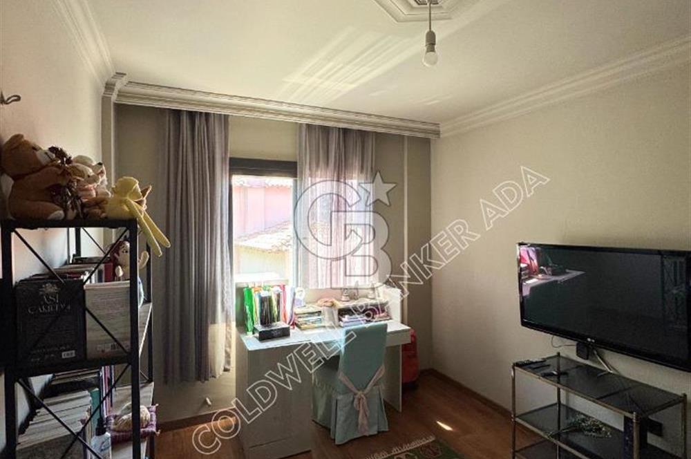 KUŞADASI SATILIK DENİZ MANZARALI 4+1 VİLLA