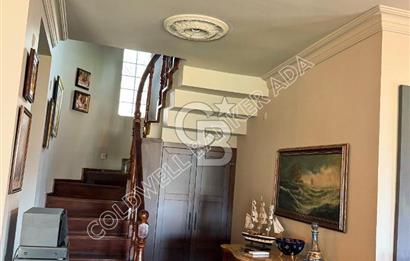 KUŞADASI SATILIK DENİZ MANZARALI 4+1 VİLLA