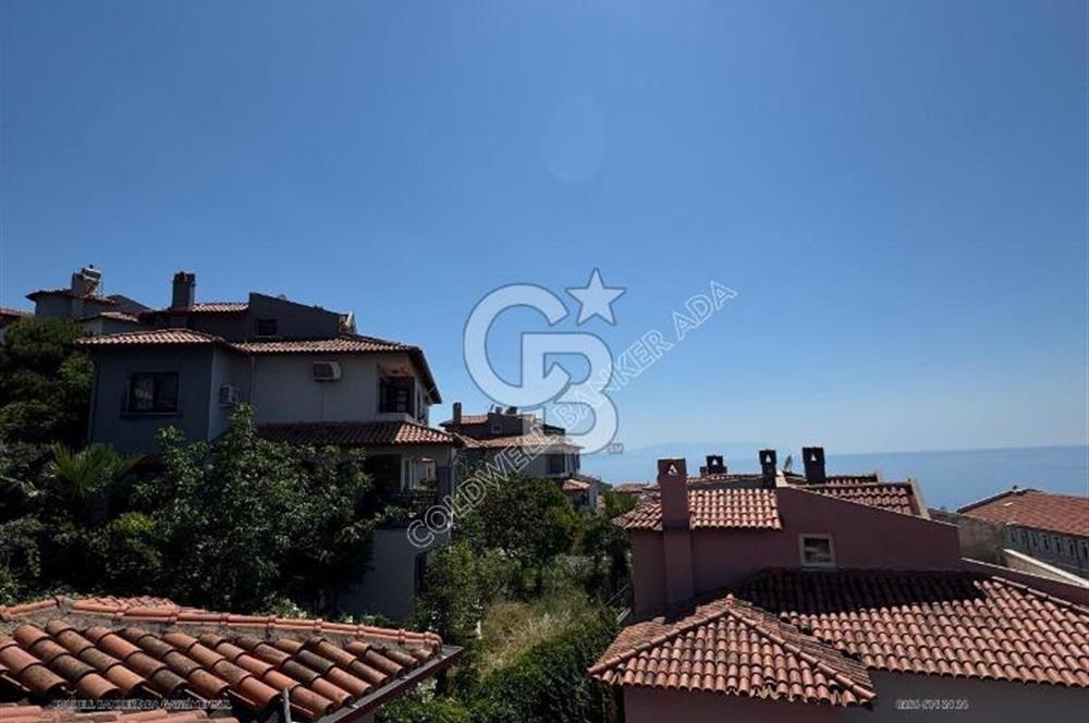 KUŞADASI SATILIK DENİZ MANZARALI 4+1 VİLLA