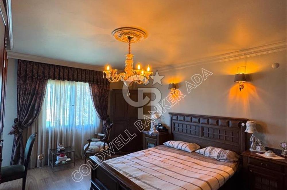 KUŞADASI SATILIK DENİZ MANZARALI 4+1 VİLLA