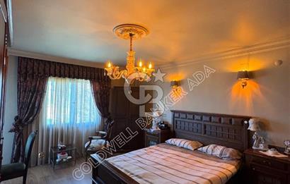 KUŞADASI SATILIK DENİZ MANZARALI 4+1 VİLLA