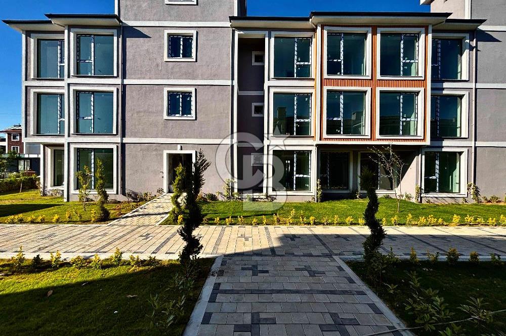 Ortaca’da Havuzlu Sitede, 2+1, Yola Cepheli, Sıfır Satılık Daire