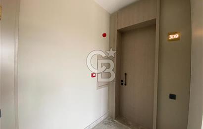 Yenişehir  Pozcu Centrium İş Merkezi  3+1 Satılık Ofis