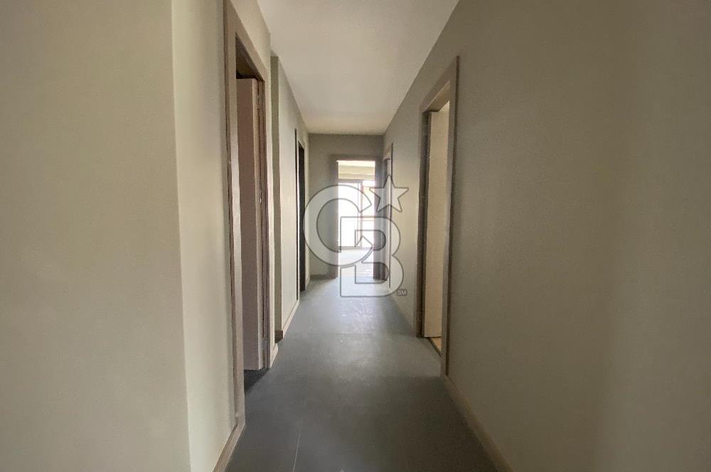 Yenişehir  Pozcu Centrium İş Merkezi  3+1 Satılık Ofis