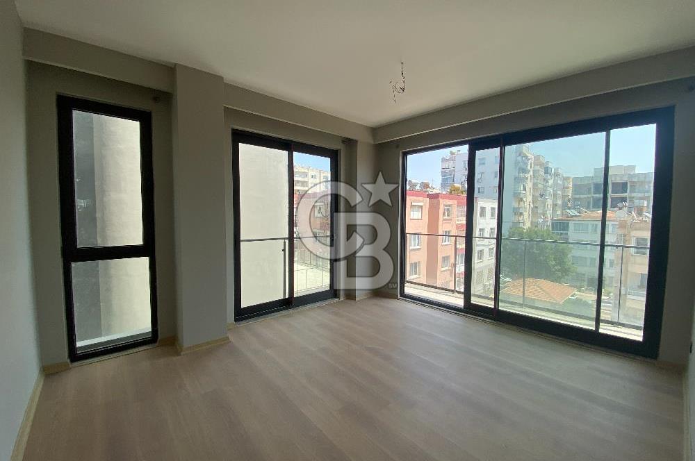 Yenişehir  Pozcu Centrium İş Merkezi  3+1 Satılık Ofis