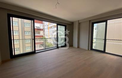 Yenişehir  Pozcu Centrium İş Merkezi  3+1 Satılık Ofis