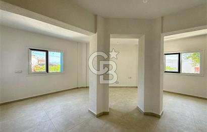 Satılık Deniz Manzaralı Akdeniz tipi villa