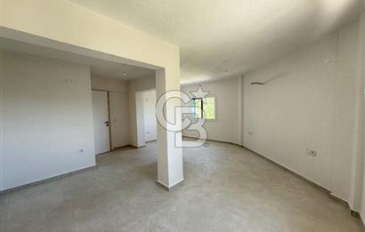 Satılık Deniz Manzaralı Akdeniz tipi villa