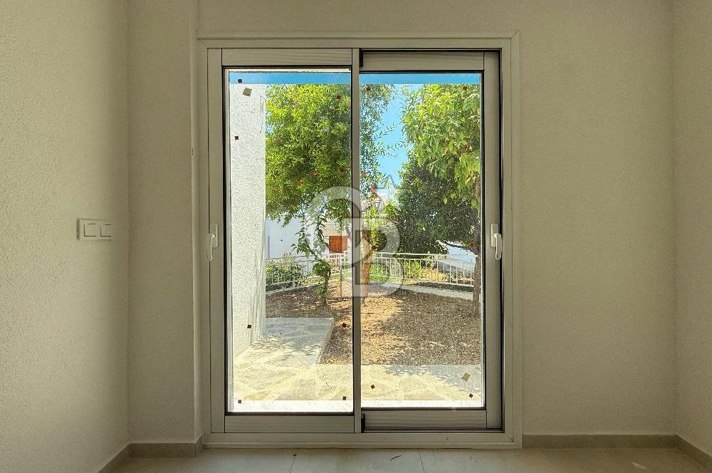 Satılık Deniz Manzaralı Akdeniz tipi villa