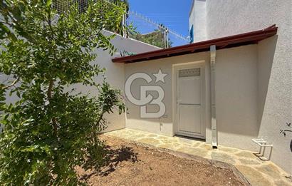 Satılık Deniz Manzaralı Akdeniz tipi villa