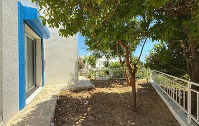 Satılık Deniz Manzaralı Akdeniz tipi villa