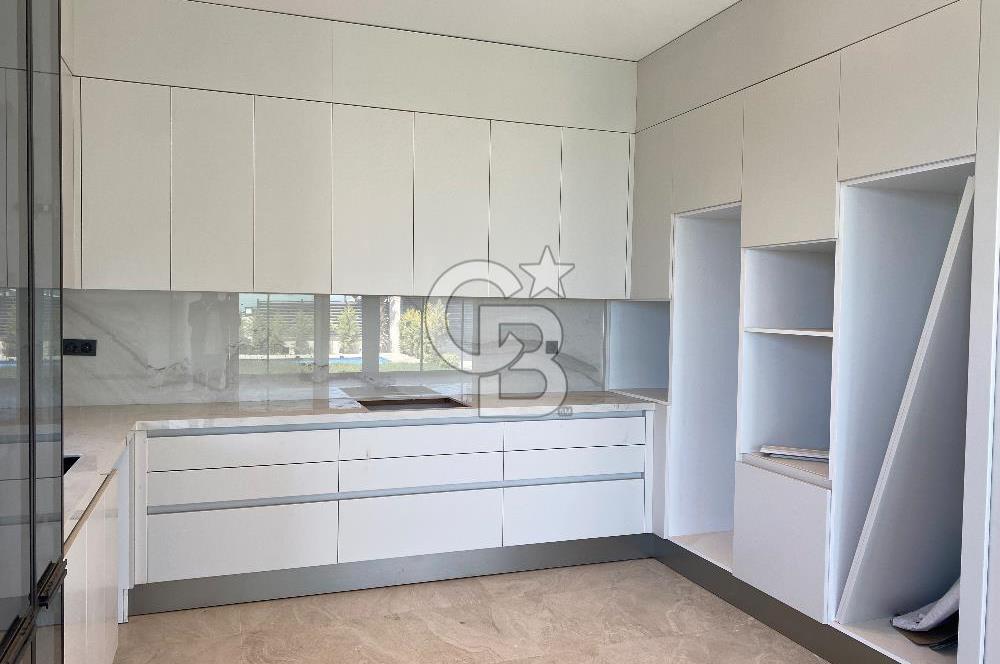 TAM DONANIMLI ULTRA LÜKS 3+1 VİLLA