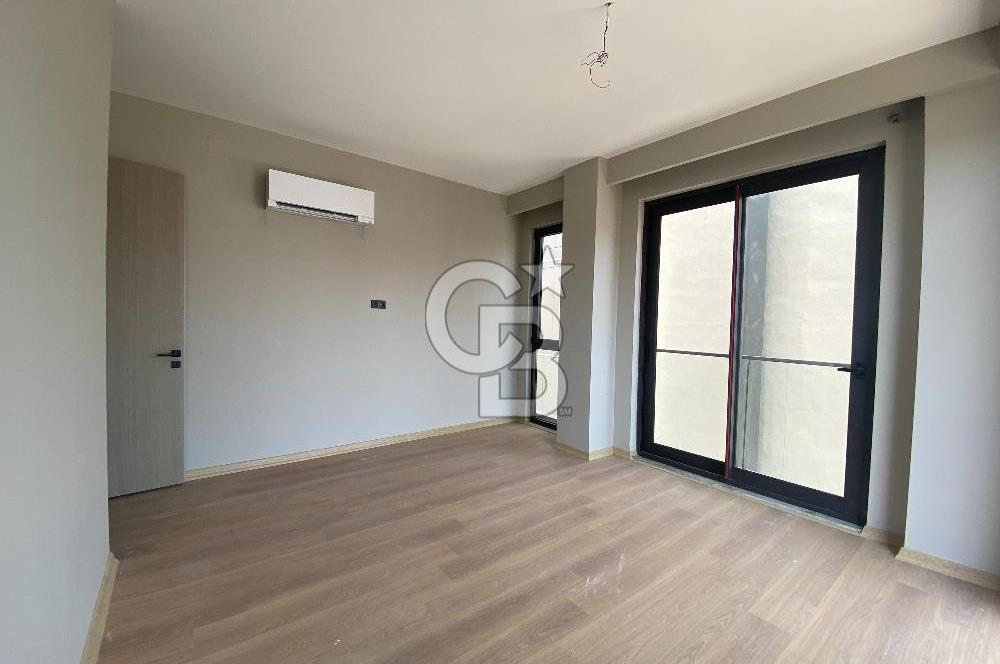 Yenişehir  Pozcu Centrium İş Merkezi  3+1 Satılık Ofis