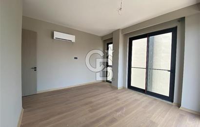 Yenişehir  Pozcu Centrium İş Merkezi  3+1 Satılık Ofis