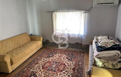 📍 ALAÇATI ÇARŞI’NIN KALBİNDE YATIRIMLIK TAŞINMAZ!