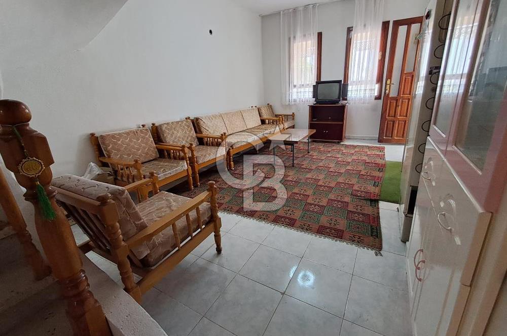 Akbük de Deniz Manzaralı Merkezi Konumda Eşyalı Kiralık Villa