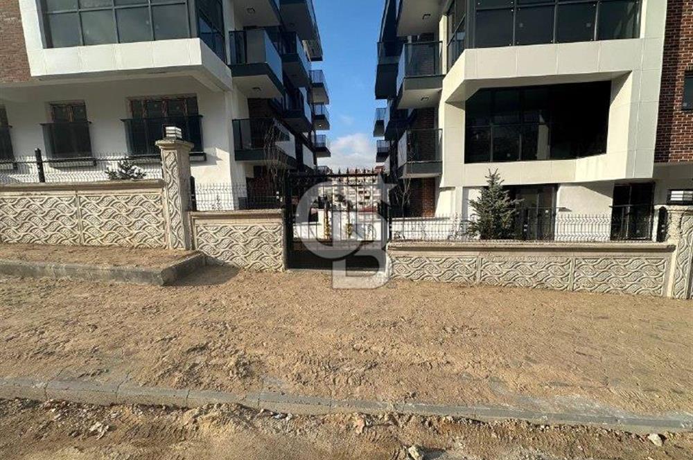 Metin Oktay Mah., 47m², Kiralık, Eşyasız, 1+1, Giriş Kat Daire