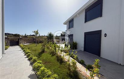 Didim Aykar sitesi yanında Havuzlu sitede 3+1 Dublex Villa