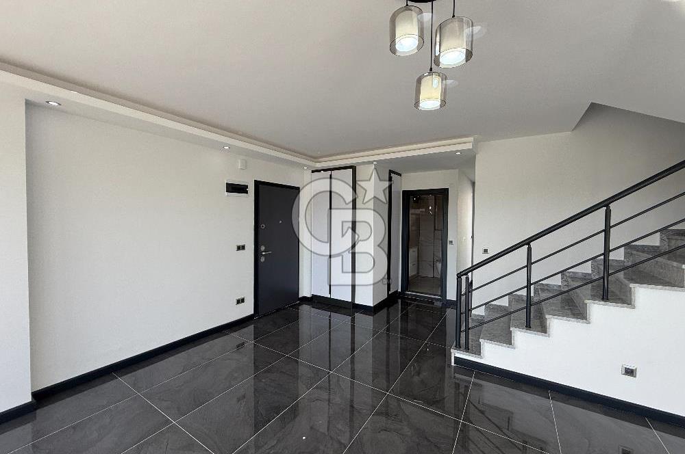 Didim Aykar sitesi yanında Havuzlu sitede 3+1 Dublex Villa