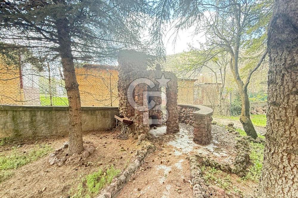 BAĞLUMDA ÇAMLARIN İÇİNDE DAİRE FiYATINA SATILIK HAVUZLU VİLLA