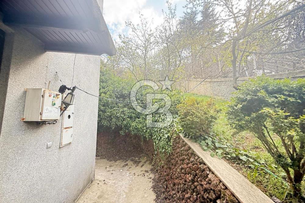 BAĞLUMDA ÇAMLARIN İÇİNDE DAİRE FiYATINA SATILIK HAVUZLU VİLLA