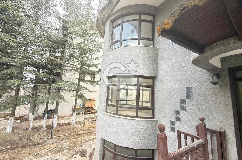 BAĞLUMDA ÇAMLARIN İÇİNDE DAİRE FiYATINA SATILIK HAVUZLU VİLLA