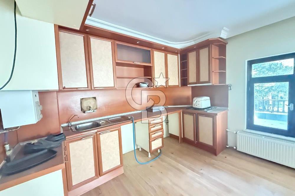 BAĞLUMDA ÇAMLARIN İÇİNDE DAİRE FiYATINA SATILIK HAVUZLU VİLLA