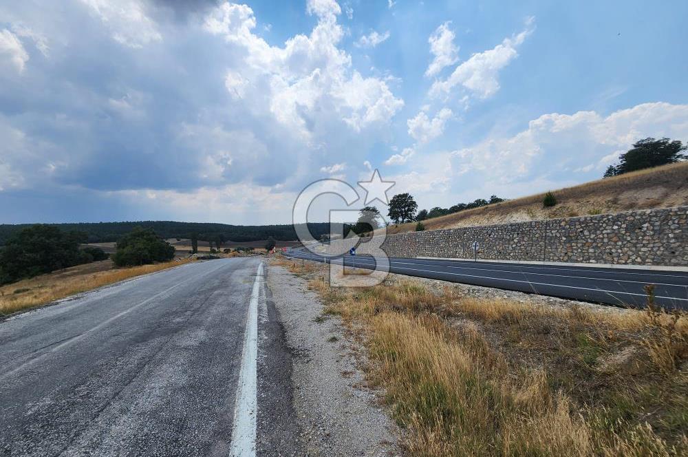 EMET GÜNLÜCE MERKEZ KÖYÜ, E5 CEPHELİ 15.150 M2 SATILIK TARLA