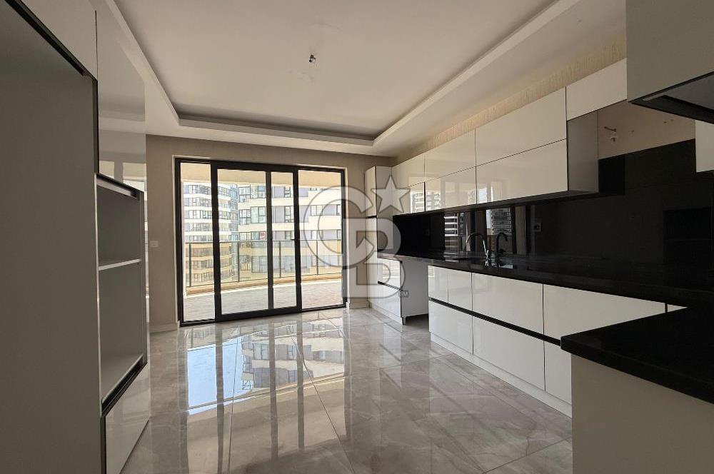 YENİ BATI - BATI YILDIZLARI KONUTLARI'NDA 4+1 SATILIK LÜKS DAİRE