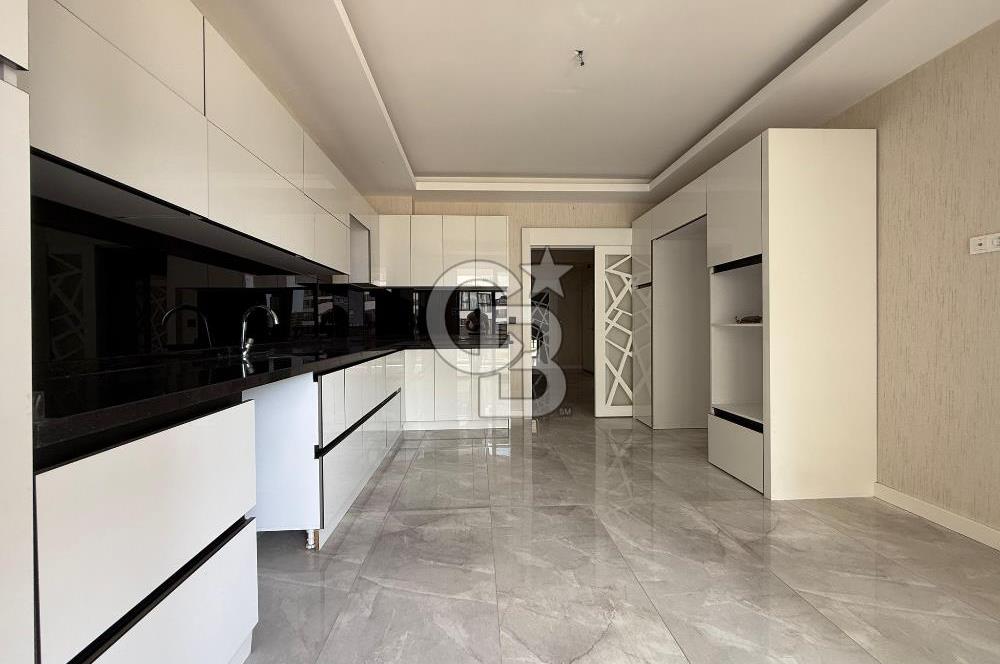 YENİ BATI - BATI YILDIZLARI KONUTLARI'NDA 4+1 SATILIK LÜKS DAİRE
