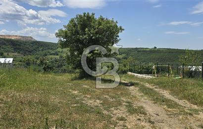 Güngören Bağlar'da yola cephe SATILIK Bahçe.