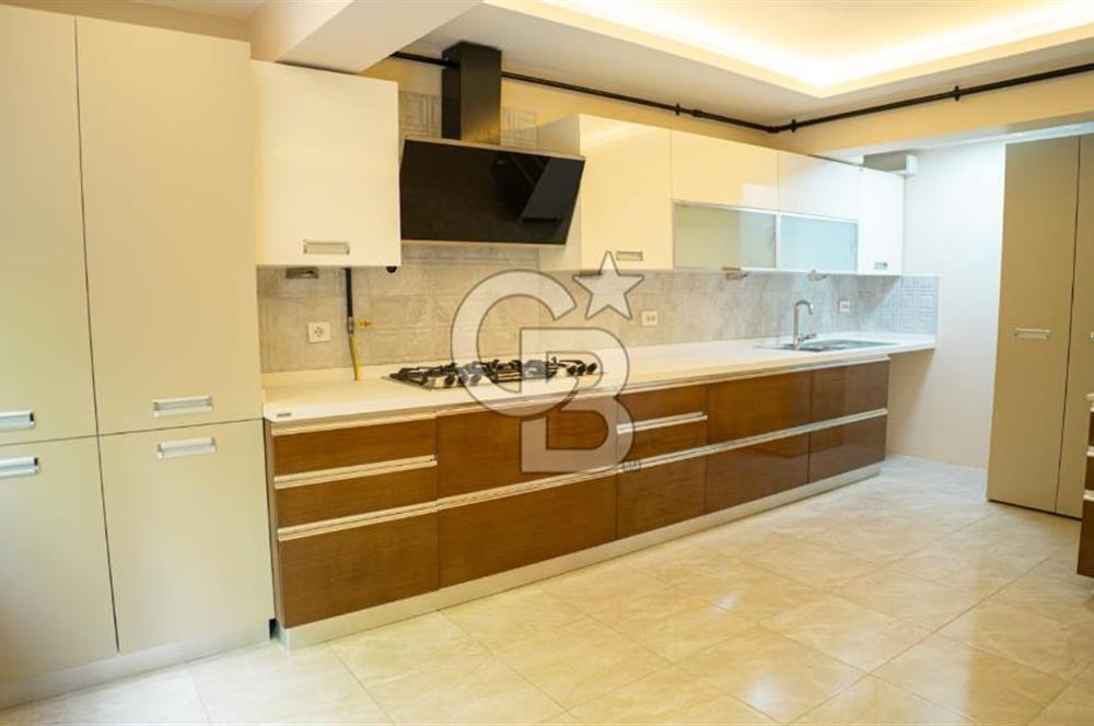 Amerikan Koleji Yakını Kiralık Bahçe Dubleksi Lüks Daire