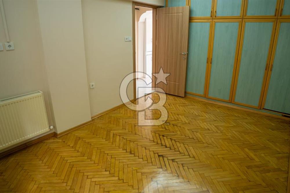 Amerikan Koleji Yakını Kiralık Bahçe Dubleksi Lüks Daire
