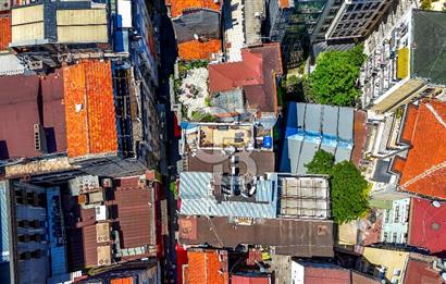 Taksim Beyoğlu Asmalımescit Şehbender Sok ta Satılık Tarihi Bina