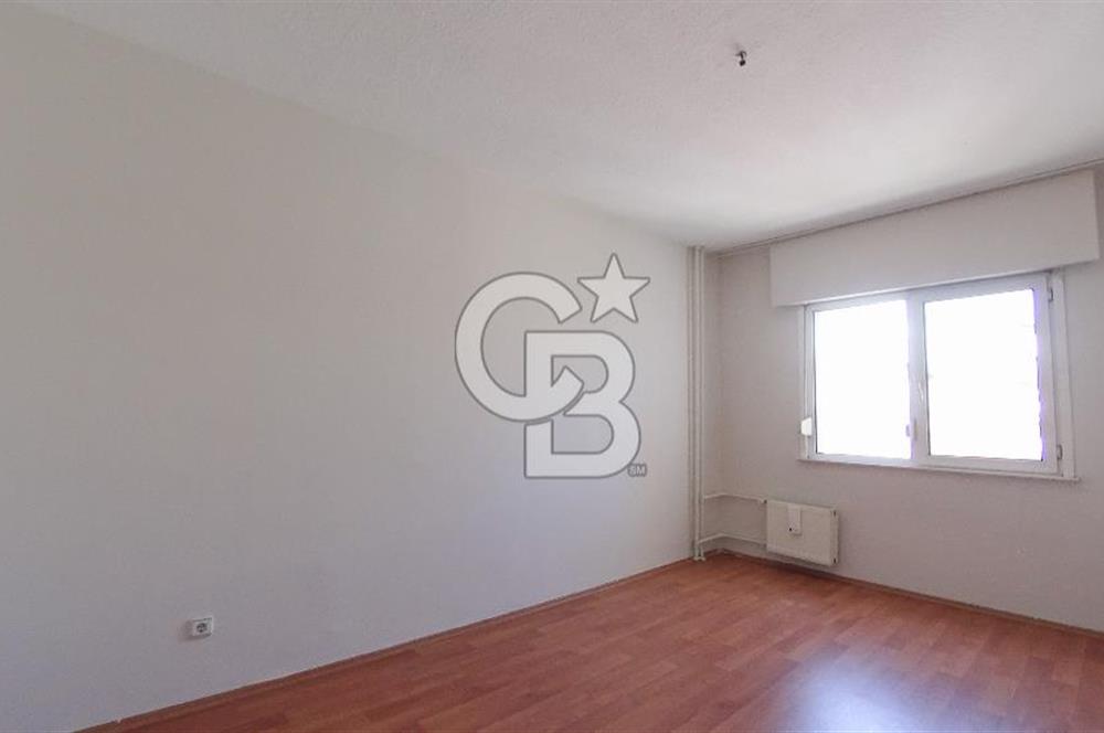 Mavişehir 1. Etap Selçuk 7 Sitesi Kiralık Büyük 2+1 135 M² Daire