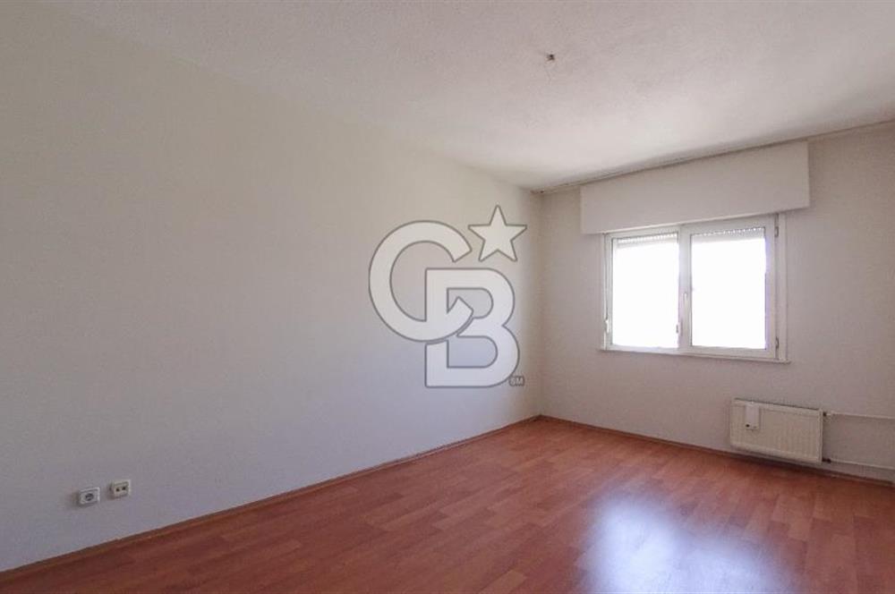 Mavişehir 1. Etap Selçuk 7 Sitesi Kiralık Büyük 2+1 135 M² Daire