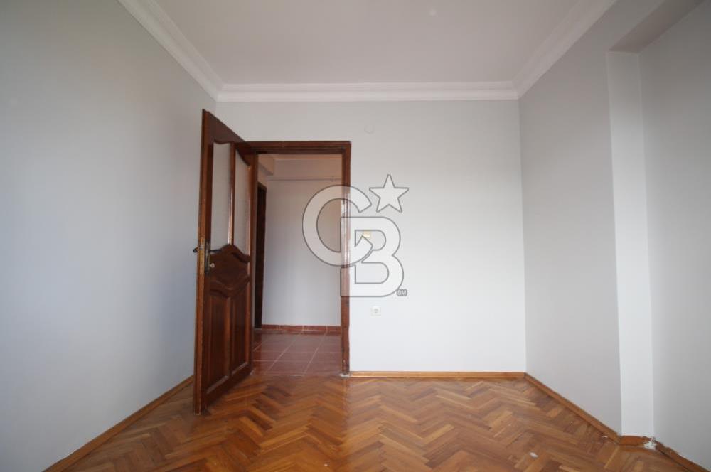 Ataşehir Optimum Avm Arkasında 2+1 Ara Kat Balkonlu Daire