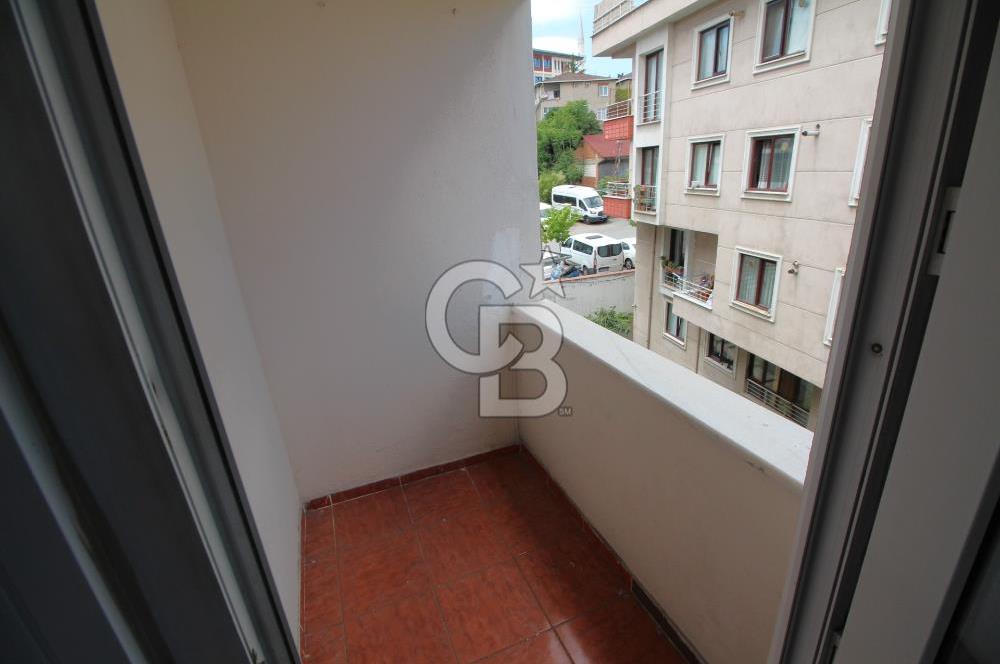 Ataşehir Optimum Avm Arkasında 2+1 Ara Kat Balkonlu Daire