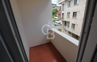 Ataşehir Optimum Avm Arkasında 2+1 Ara Kat Balkonlu Daire