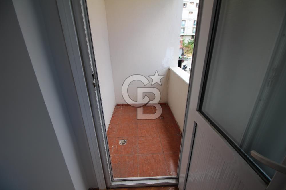 Ataşehir Optimum Avm Arkasında 2+1 Ara Kat Balkonlu Daire