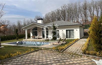 İstanbula 45 dk Gebze Kadıllı'da 3+1 Loft Havuzlu Villa