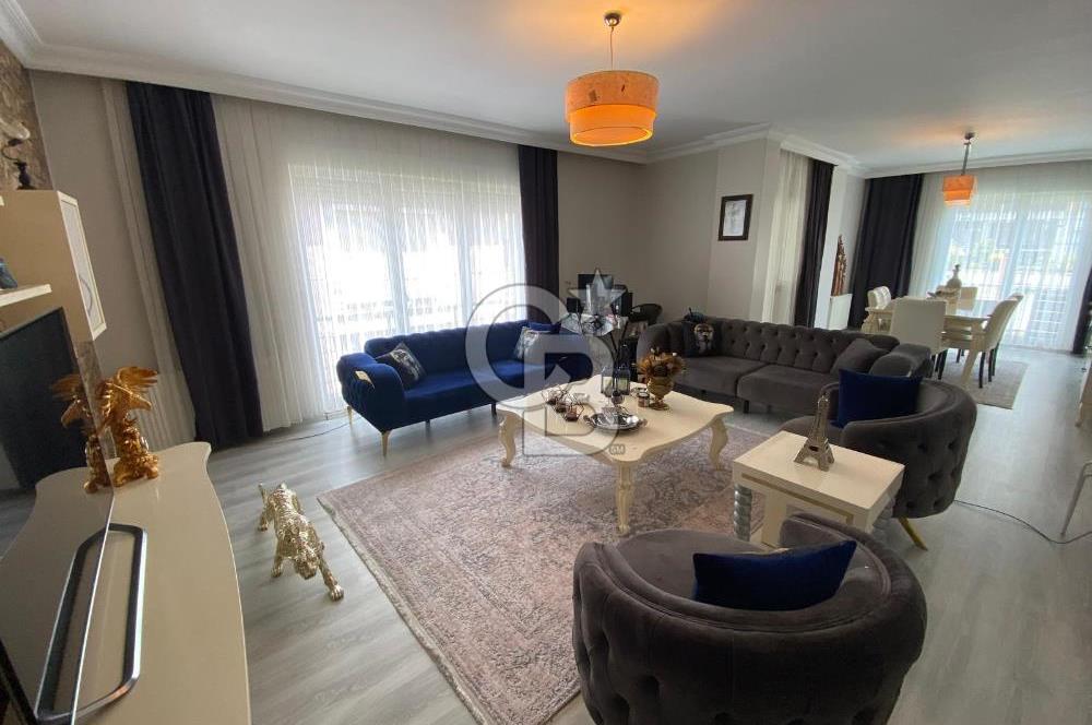Büyükçekmece Cumhuriyet Mah.'de Site İçi Satılık 3+1 Dubleks Daire 