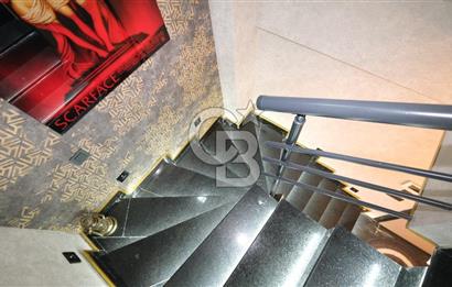 İNCEK'TE RESMİ KURUMLARA YAKIN SATILIK DAİRE