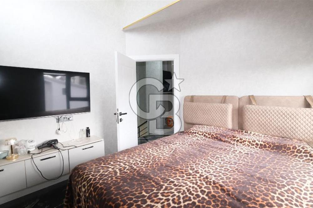 İNCEK'TE RESMİ KURUMLARA YAKIN SATILIK DAİRE