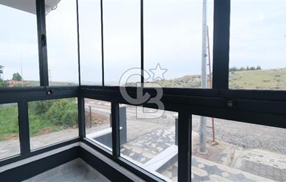 İNCEK'TE RESMİ KURUMLARA YAKIN KİRALIK DAİRE