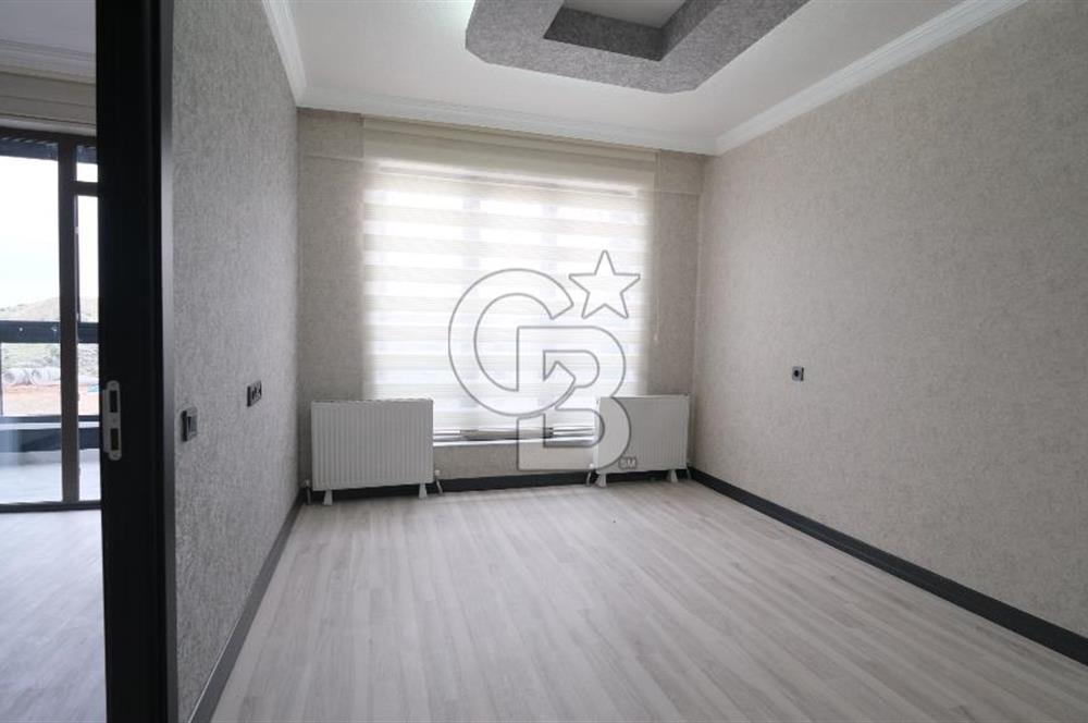 İNCEK'TE 1+1 SATILIK DAİRE